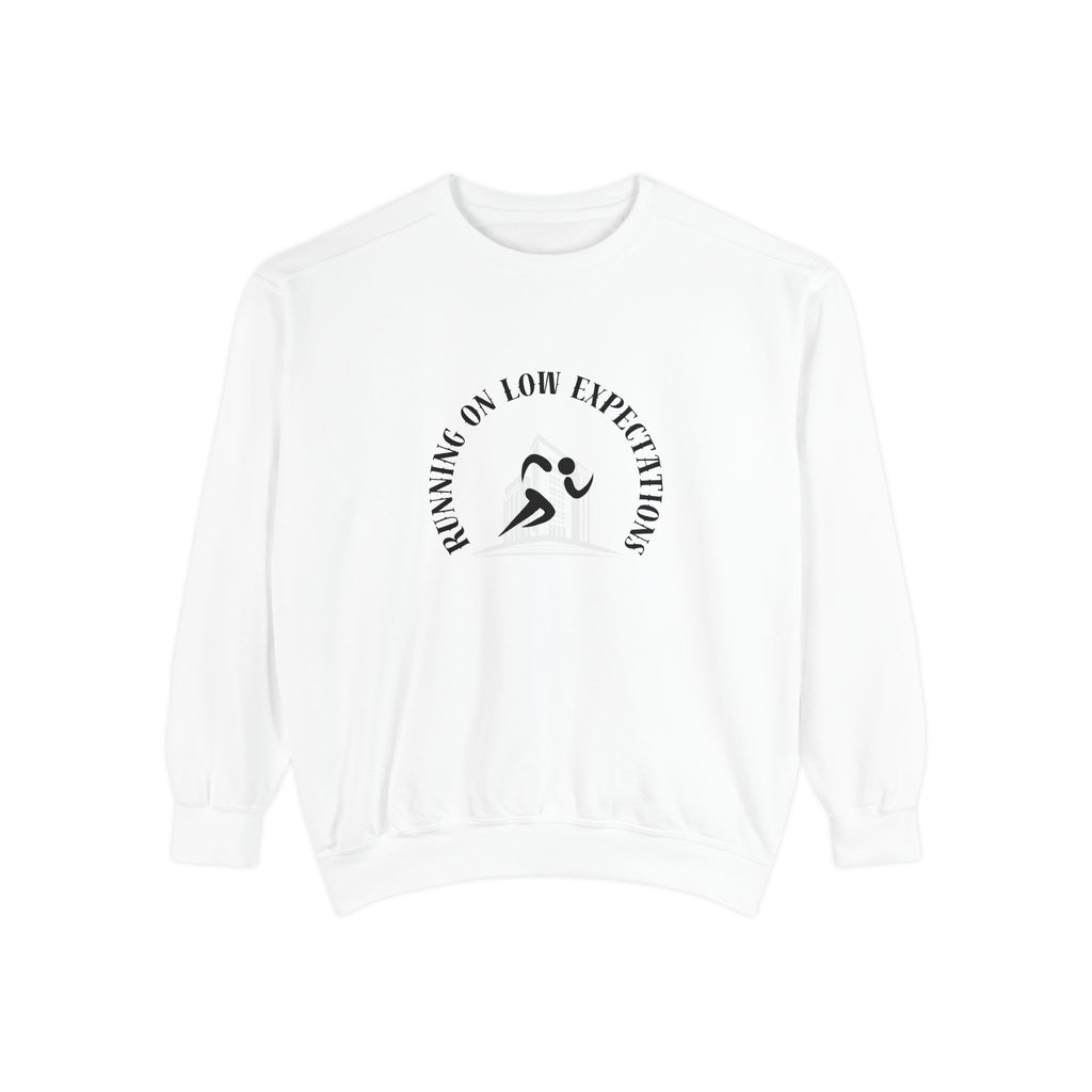 Sweatshirt - Minimal Runner Graphic Crewneck